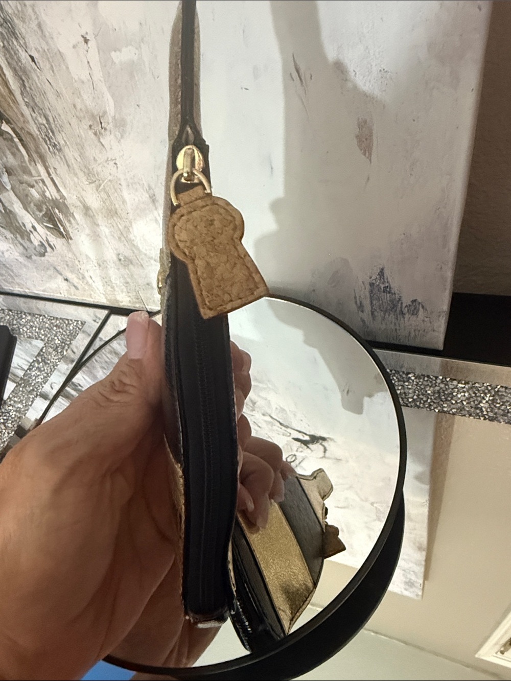 Kate Spade New York "Bubble Over" Champagne Bottle Coin Purse - Picture 8 of 9